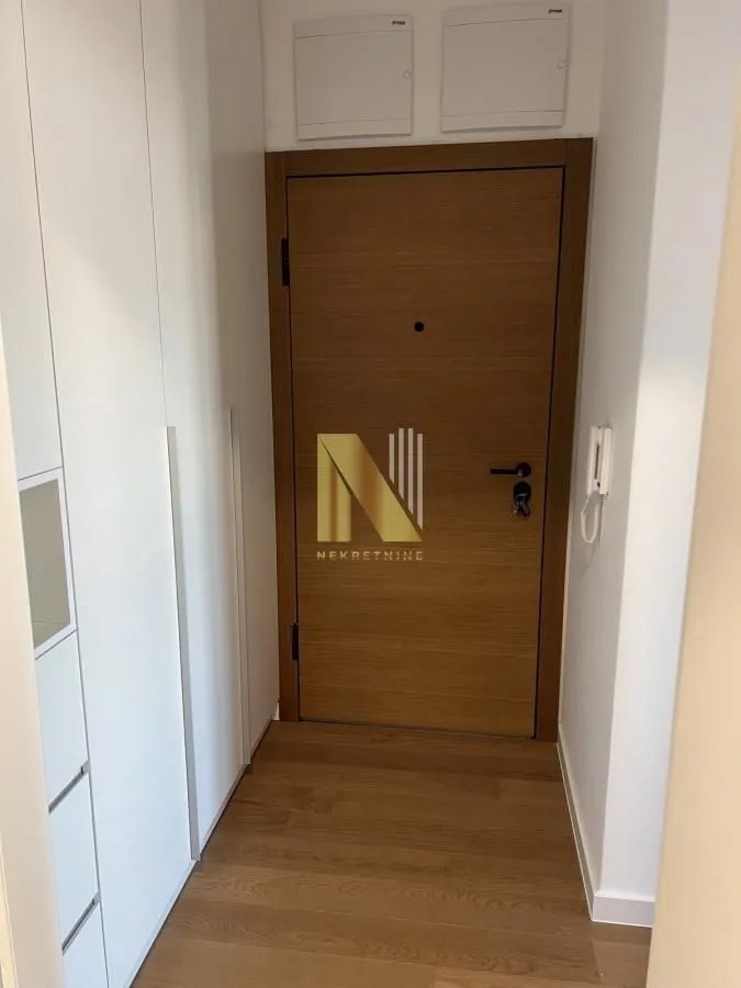Izdavanje, garsonjera, 30m², Telep, Novi Sad Sve Podlokacije