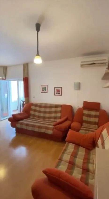 Izdavanje, jednosoban stan, 51m², Podmaine, Budva