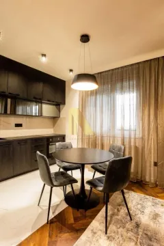 Izdavanje, četvorosoban stan, 100m², Petrovaradin, Novi Sad - image 10