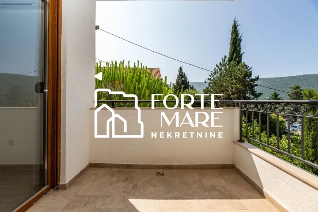 Prodaja, jednosoban stan, 43m², Kumbor, Herceg Novi