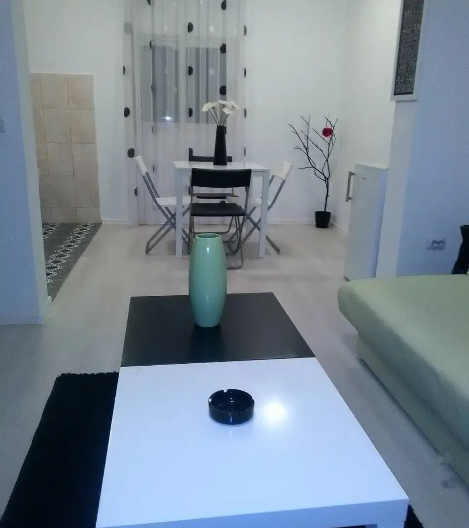 Sale, house, 290m², Šušanj, Bar