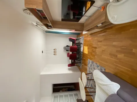 Prodaja, dvosoban stan, 61m², Blok 9, Podgorica - image 2