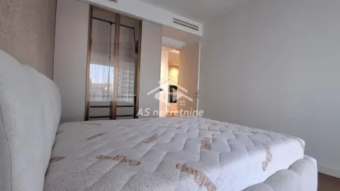 Izdavanje, dvosoban stan, 70m², Savski Venac, Beograd - image 10
