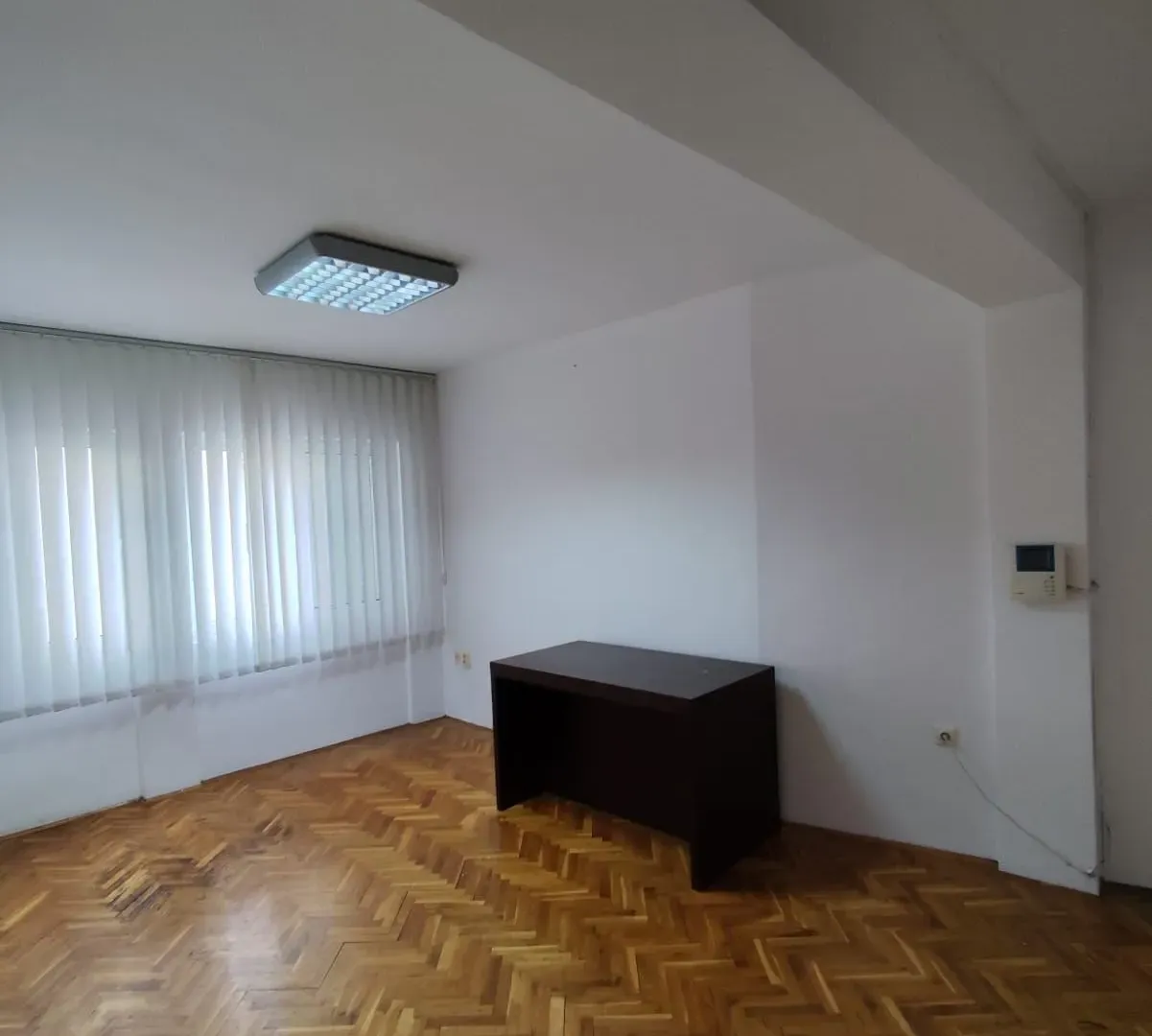 Izdavanje, jednosoban stan, 33m², Centar, Podgorica