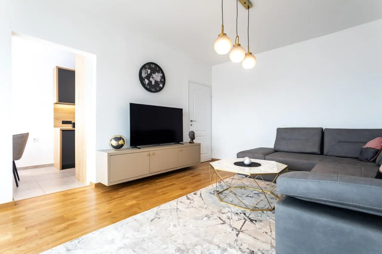 Rent, one bedroom apartment, 54m², Pobrežje, Podgorica