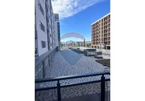 Prodaja, dvosoban stan, 70m², Stari Aerodrom, Podgorica - image 4