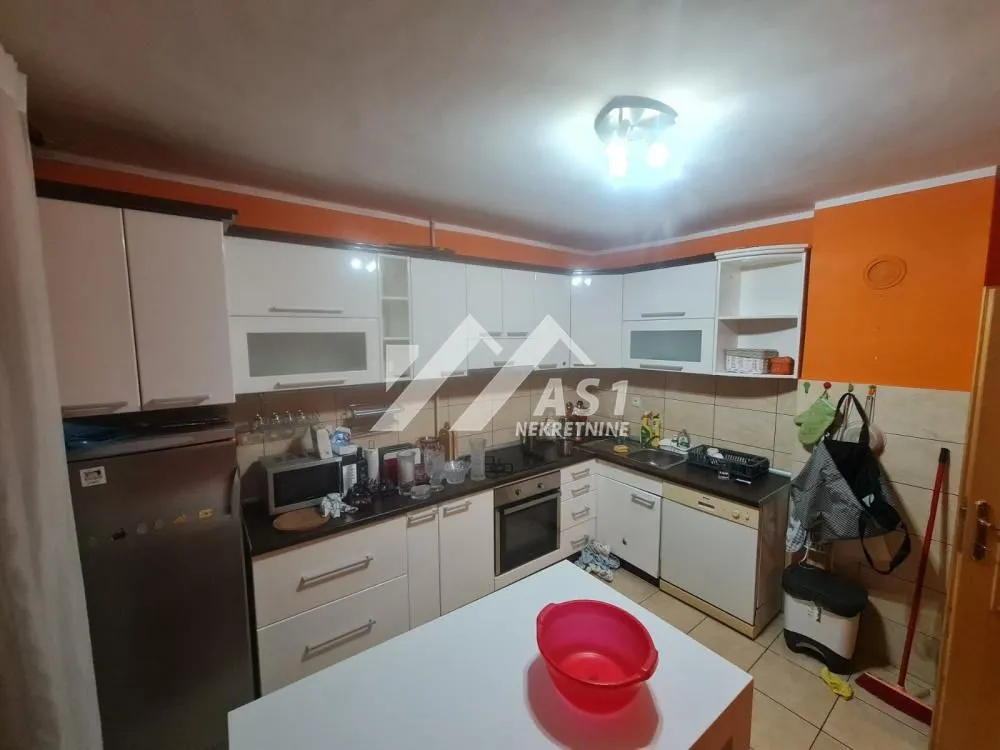 Rent, house, 250m², Sremska Kamenica, Petrovaradin