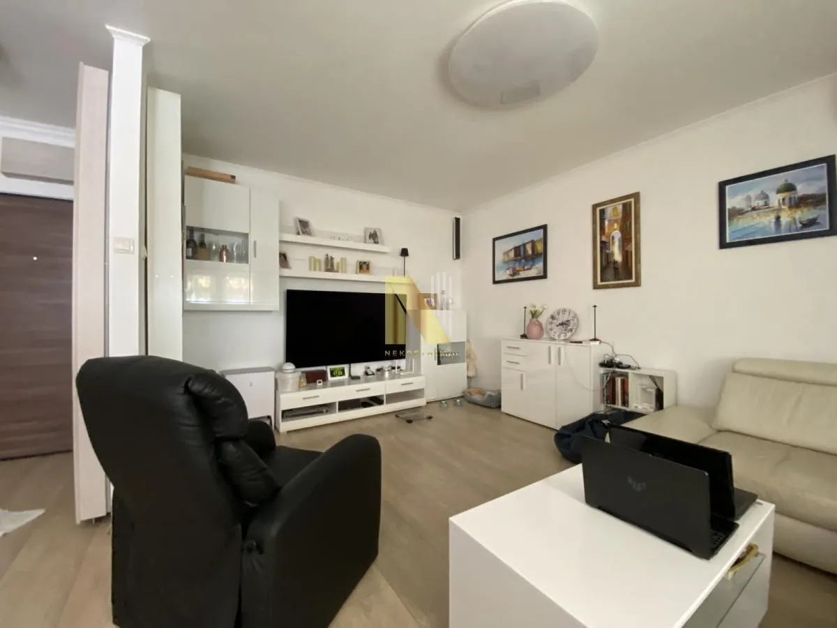 Prodaja, četvorosoban stan, 71m², Liman 2, Novi Sad Sve Podlokacije