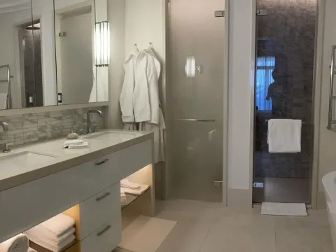 Prodaja, jednosoban stan, 74m², Tivat, Crna Gora - image 6