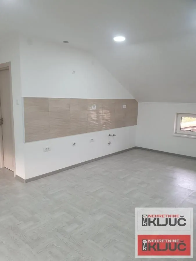 Prodaja, trosoban stan, 71m², Klisa, Novi Sad Sve Podlokacije