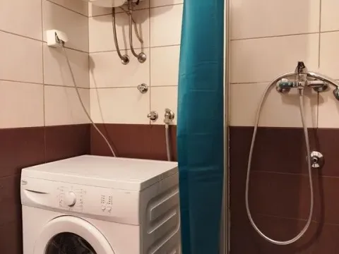 Prodaja, garsonjera, 19m², 1 maj, Podgorica - image 4