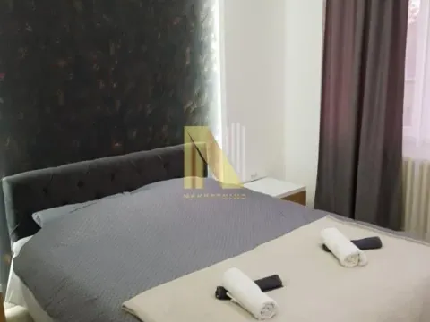 Izdavanje, trosoban stan, 80m², Stari grad, Novi Sad - image 15