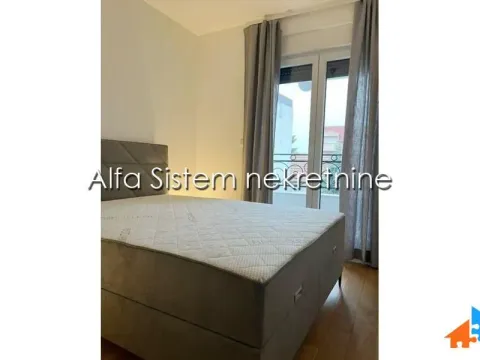 Izdavanje, trosoban stan, 65m², Bulbulder, Zvezdara Sve Podlokacije - image 8