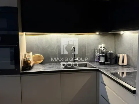 Sale, two bedroom apartment, 57m², Južni Bulevar, Vračar Sve Podlokacije - image 9