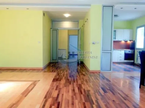 Izdavanje, četvorosoban stan, 130m², Profesorska Kolonija, Palilula Sve Podlokacije - image 24