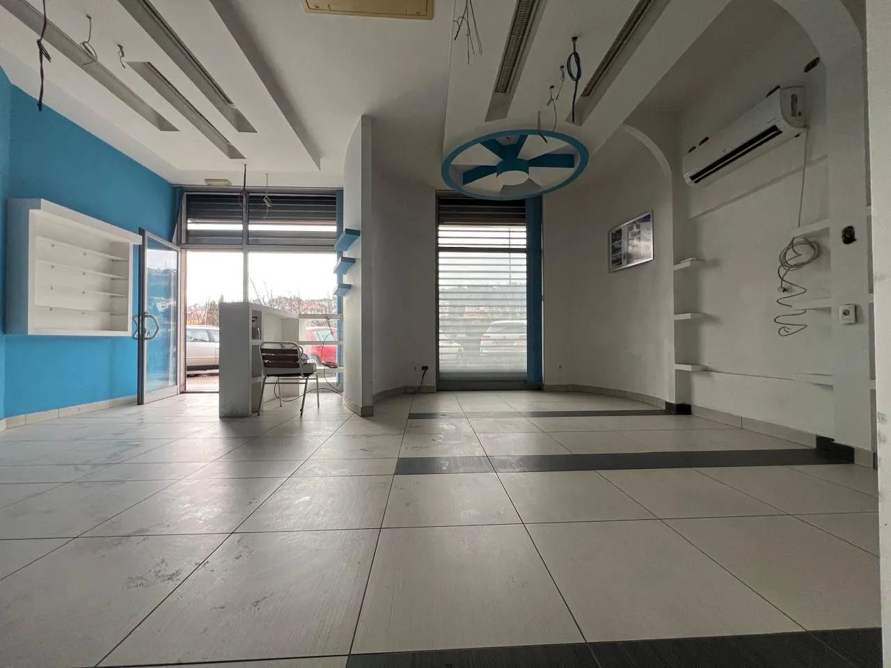 Rent, office space, 91m², Vezirov Most, Podgorica