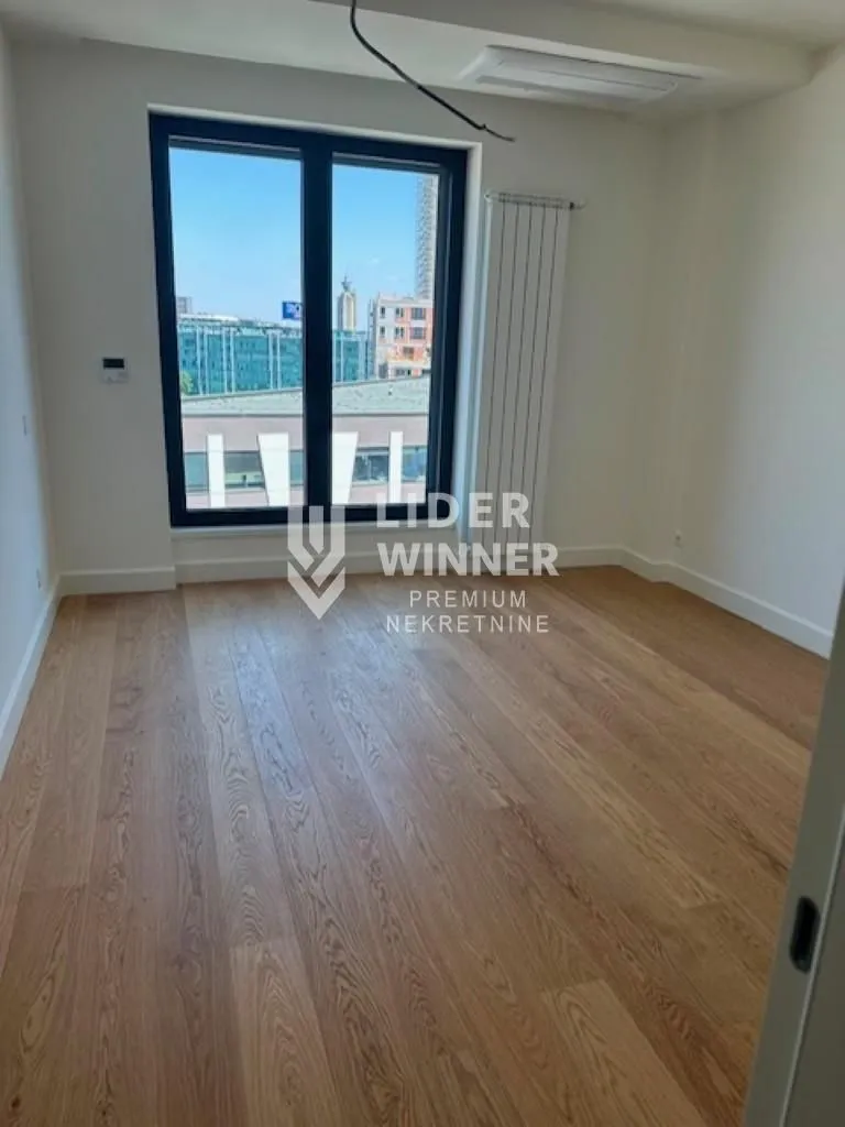 Rent, four bedroom apartment, 120m², Novi Beograd Blok 64, Novi Beograd Sve Podlokacije