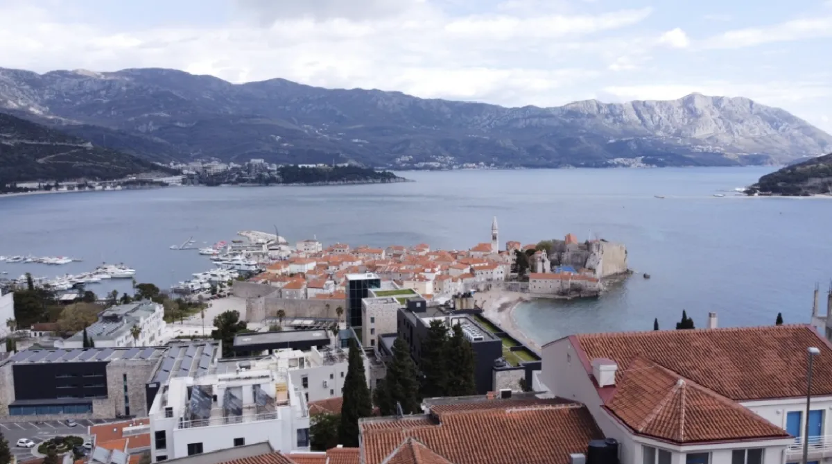 Prodaja, plac, 1300m², Budva, Crna Gora