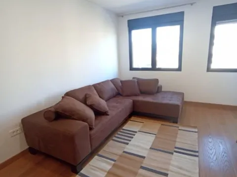 Izdavanje, jednosoban stan, 53m², Preko Morače, Podgorica - image 2