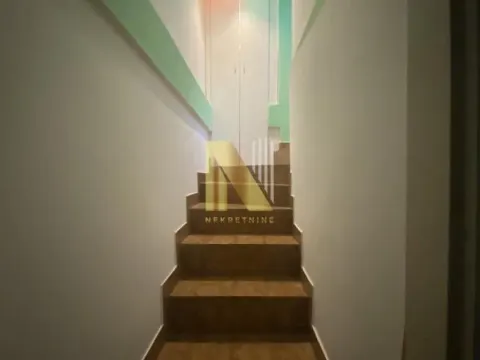 Prodaja, kuća, 223m², Sremska Kamenica, Petrovaradin - image 9