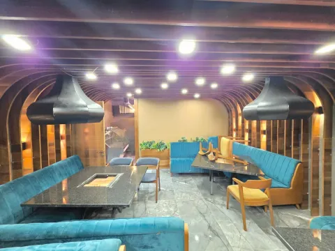 Rent, office space, 123m², Rafailovići, Budva - image 17