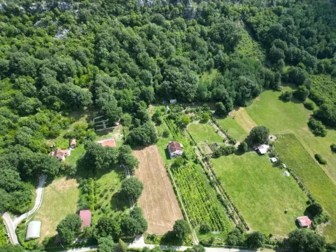 Prodaja, plac, 3775m², Frutak, Danilovgrad - image 2