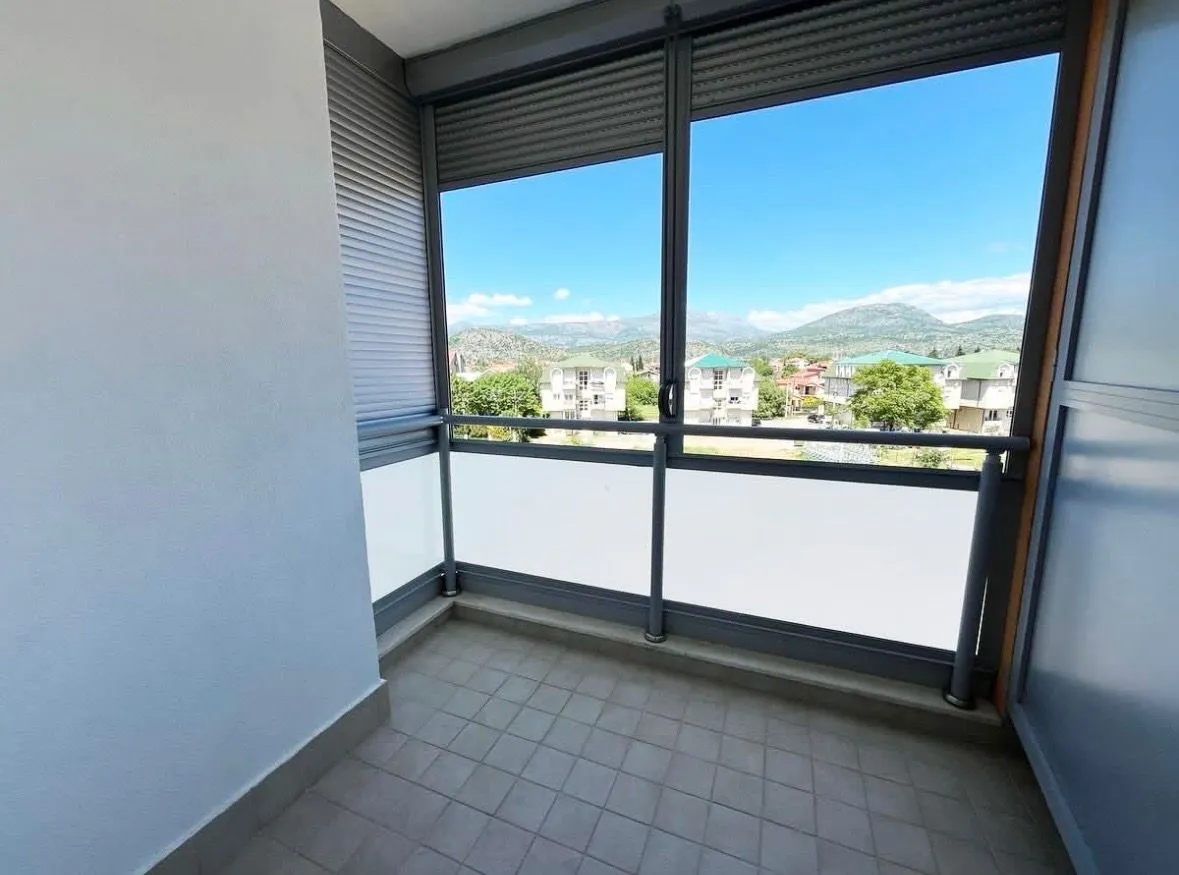 Rent, one bedroom apartment, 49m², City Kej, Podgorica