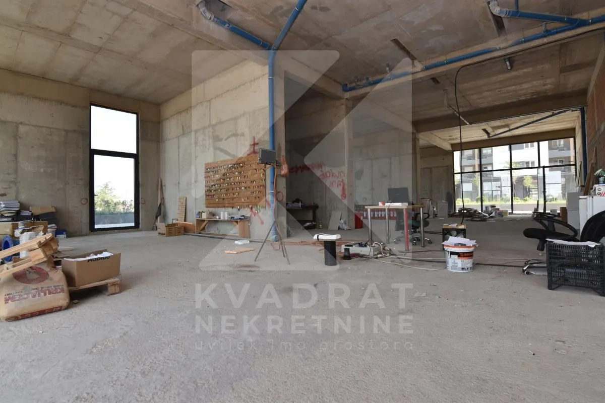 Sale, office space, 282m², Stari Aerodrom, Podgorica