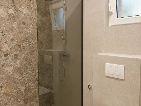 Rent, one bedroom apartment, 65m², Boka Place, Tivat - image 13