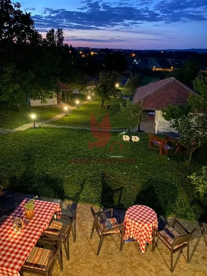 Sale, house, 400m², Koraćica, Mladenovac