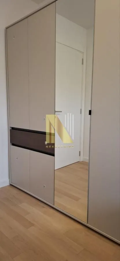 Izdavanje, jednosoban stan, 40m², Novo naselje, Novi Sad