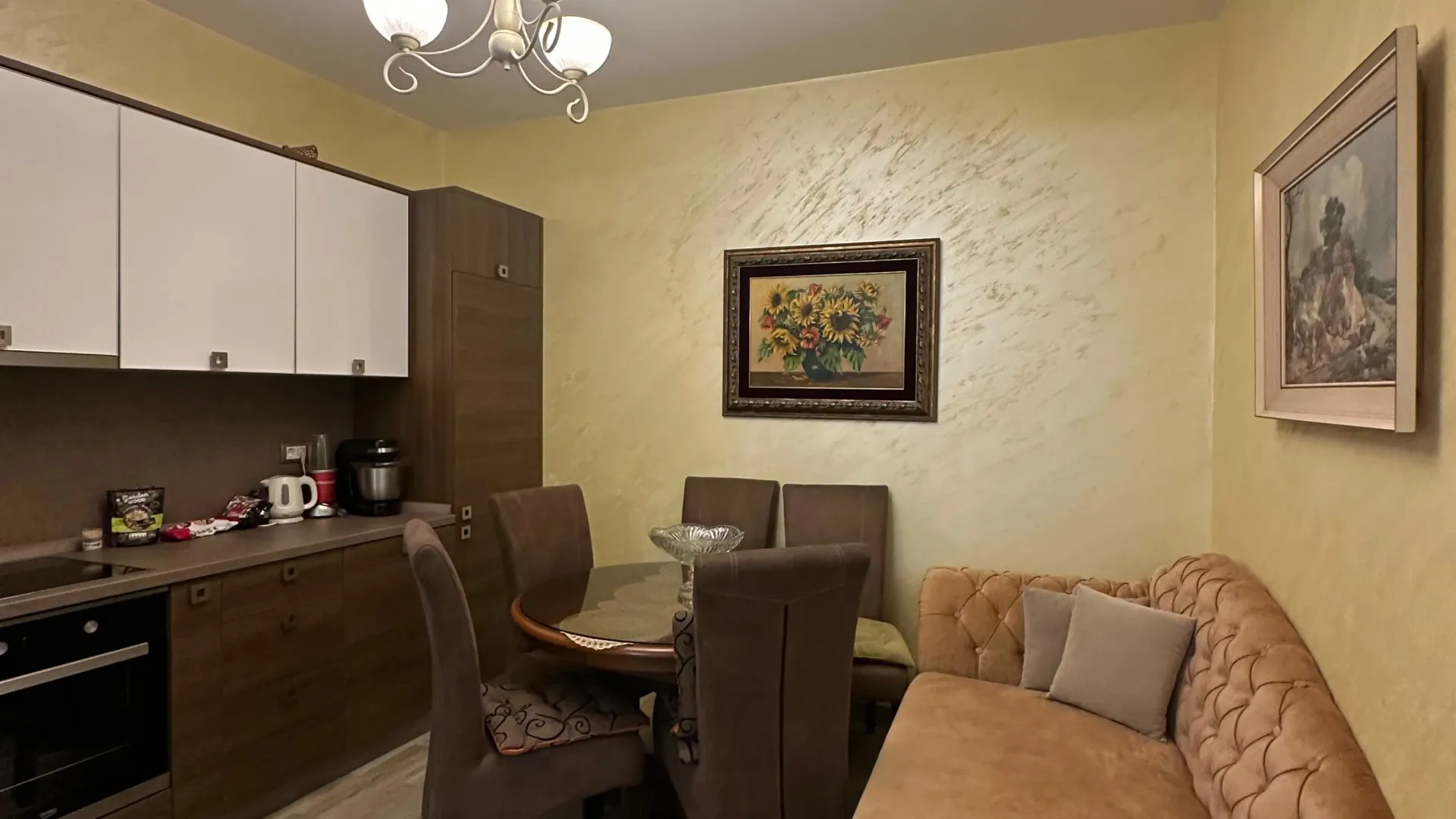Rent, one bedroom apartment, 63m², Centar, Tivat