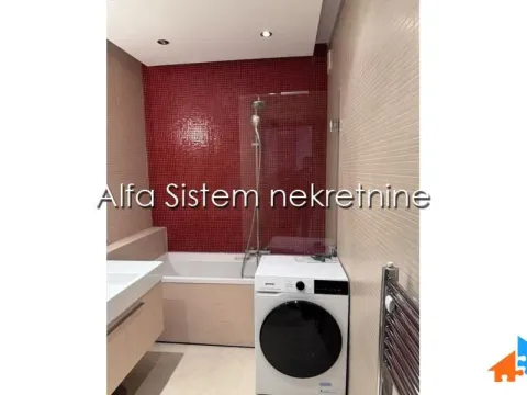 Izdavanje, četvorosoban stan, 150m², Savski Venac, Beograd - image 16