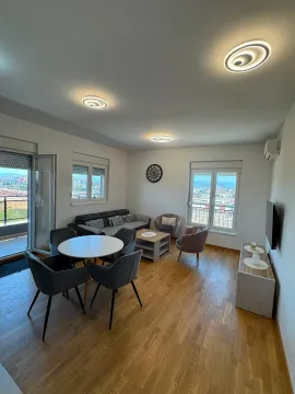Rent, two bedroom apartment, 65m², Stari Aerodrom, Podgorica - image 1