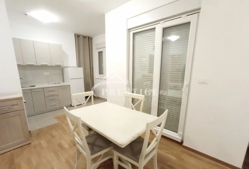 Rent, one bedroom apartment, 47m², City Kej, Podgorica