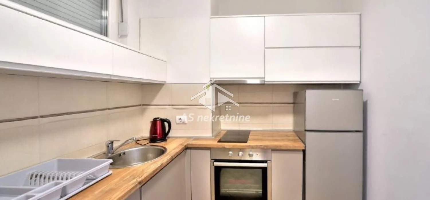 Rent, two bedroom apartment, 58m², Stari Grad, Beograd