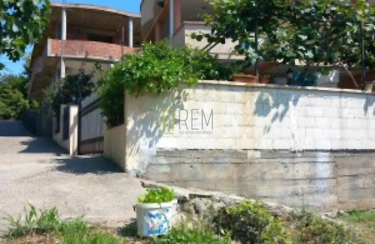 Sale, house, 187m², Utjeha, Bar