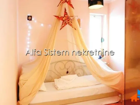 Rent, apartment, 135m², Vračar Hram, Vračar Sve Podlokacije - image 6