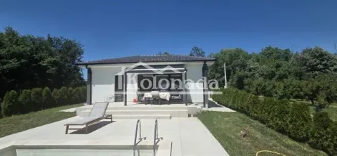 Prodaja, kuća, 75m², Mali Požarevac, Sopot - image 1