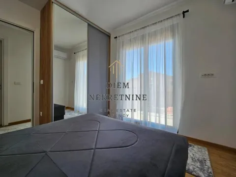 Rent, two bedroom apartment, 55m², Centar, Bar - image 3