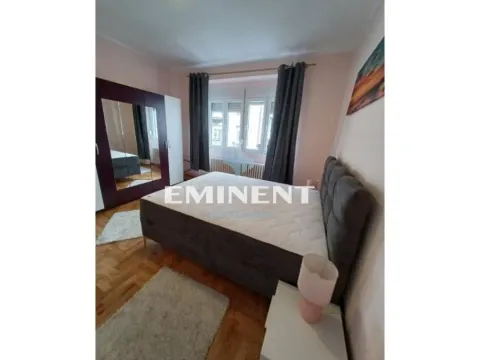 Izdavanje, dvosoban stan, 60m², Stari Grad, Beograd - image 13