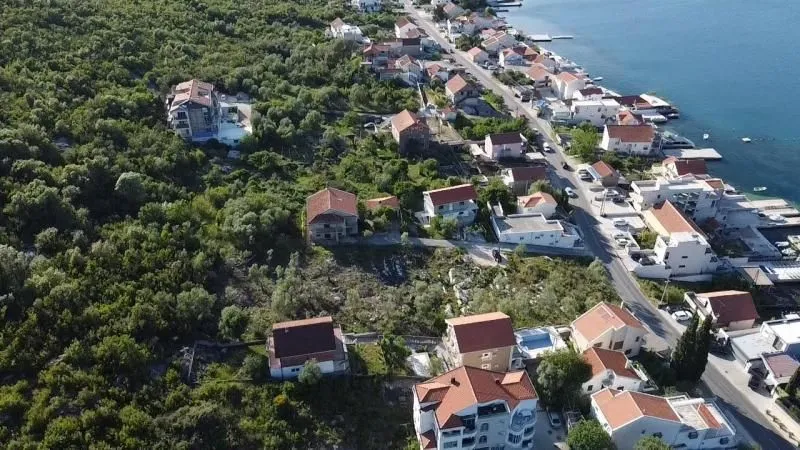 Prodaja, plac, 1700m², Radovići, Tivat