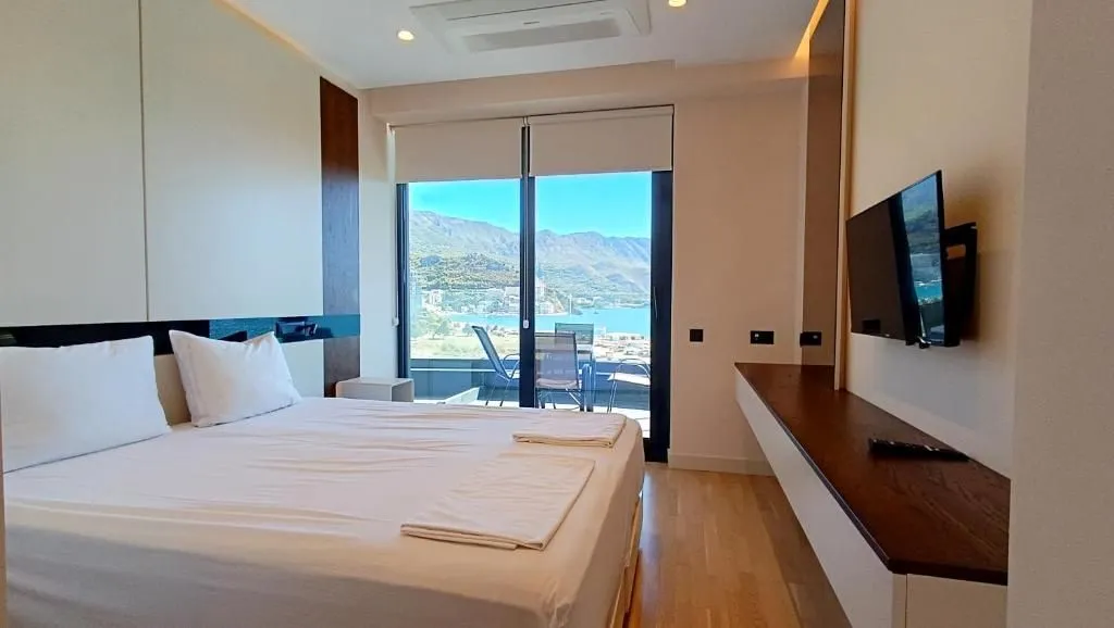 Sale, one bedroom apartment, 51m², Bečići, Budva