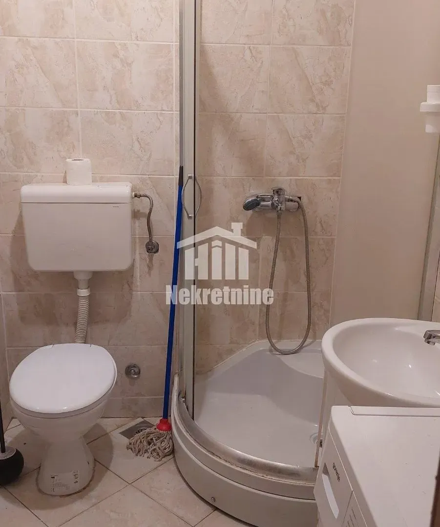 Rent, one bedroom apartment, 40m², Skojevsko Naselje, Beograd