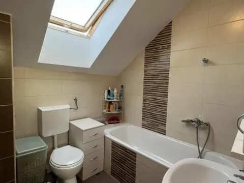 Prodaja, četvorosoban stan, 77m², Bulevar patrijarha Pavla, Novi Sad Sve Podlokacije - image 41