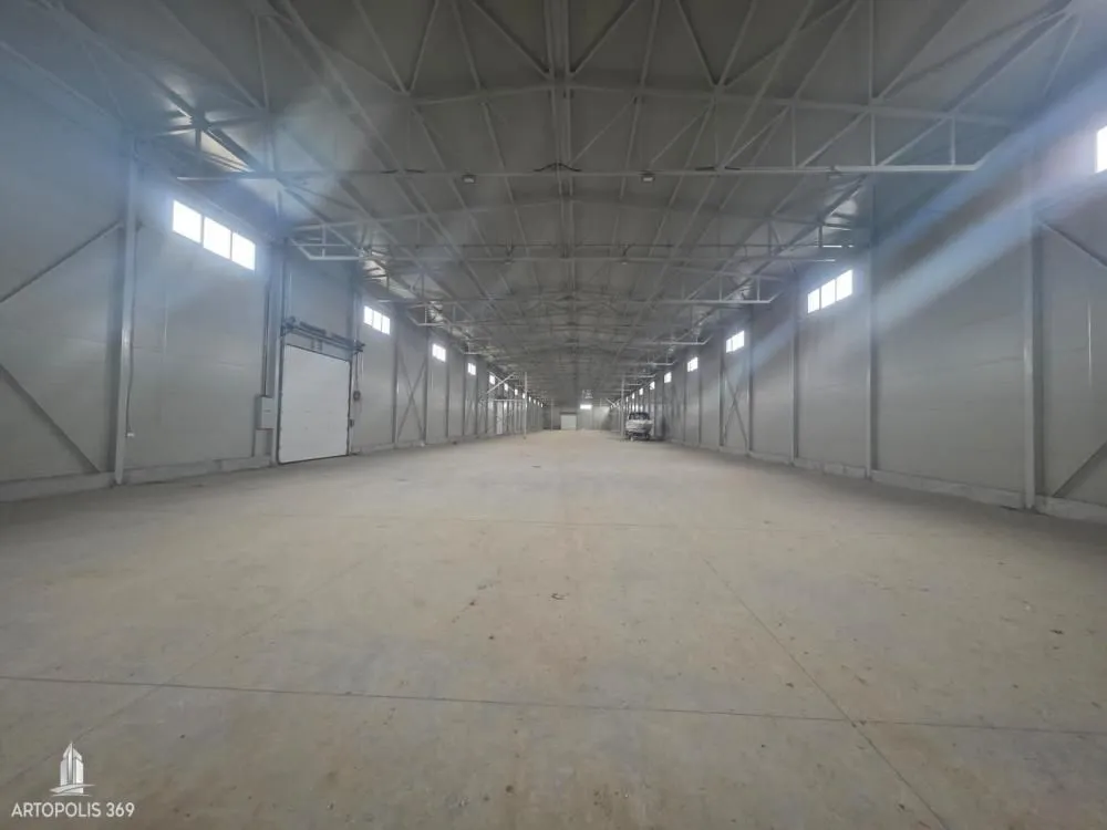 Rent, office space, 3500m², Šimanovci, Pećinci