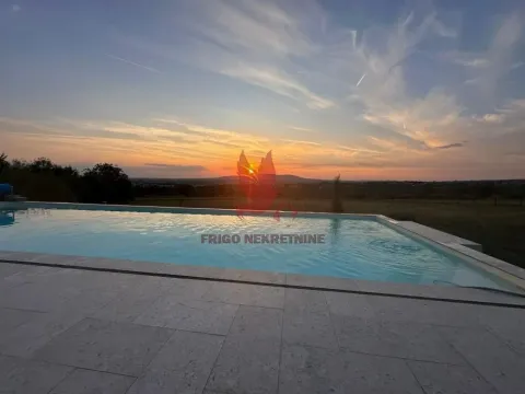 Prodaja, kuća, 234m², Granice, Mladenovac - image 2