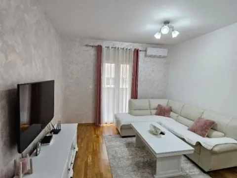Sale, one bedroom apartment, 48m², Tuški Put, Podgorica - image 3