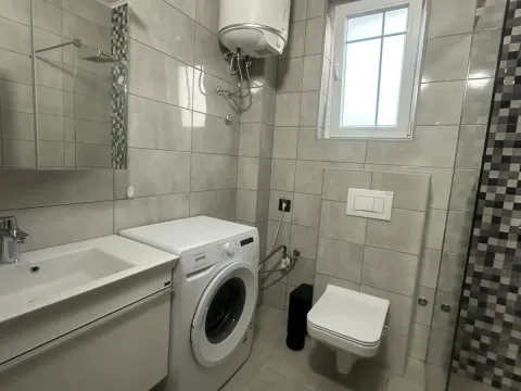 Sale, two bedroom apartment, 70m², Centar, Ulcinj - image 8