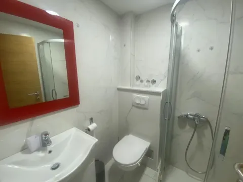 Rent, one bedroom apartment, 45m², Šušanj, Bar - image 8